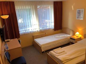 Фото номера Двухместный номер эконом-класса с 1 кроватью Отель Hotel Europa г. Эльблонг 2