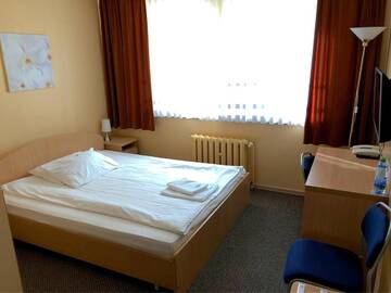 Фото номера Одноместный номер эконом-класса Отель Hotel Europa г. Эльблонг 4