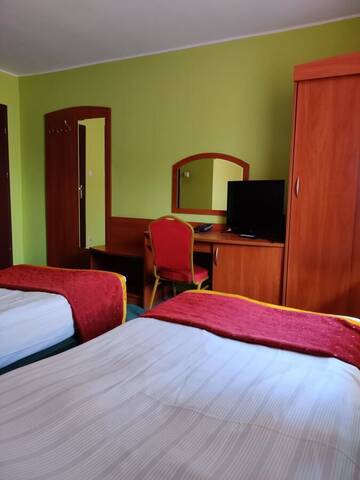 Фото номера Стандартный двухместный номер с 1 кроватью Отель HOTEL ŻUŁAWY г. Эльблонг 7